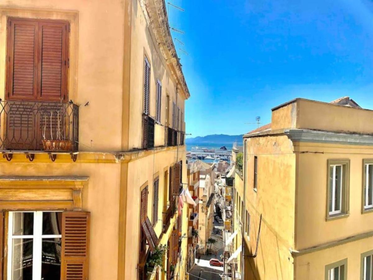 Appartamento Cagliari Centro Con Vista Sul Porto Exteriér fotografie